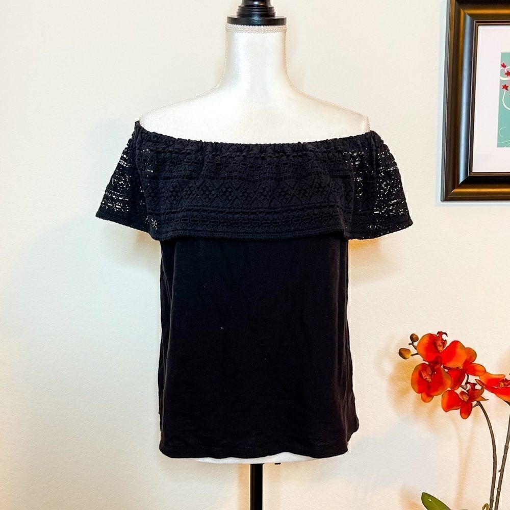 🍋 Lucky Brand • Off-the-Shoulder Black Lace Top
